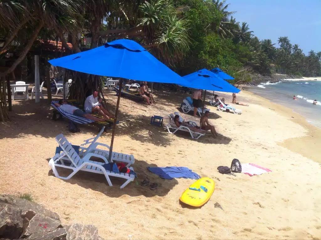 Turtle Reef Guest Bed and Breakfast Mirissa Buitenkant foto